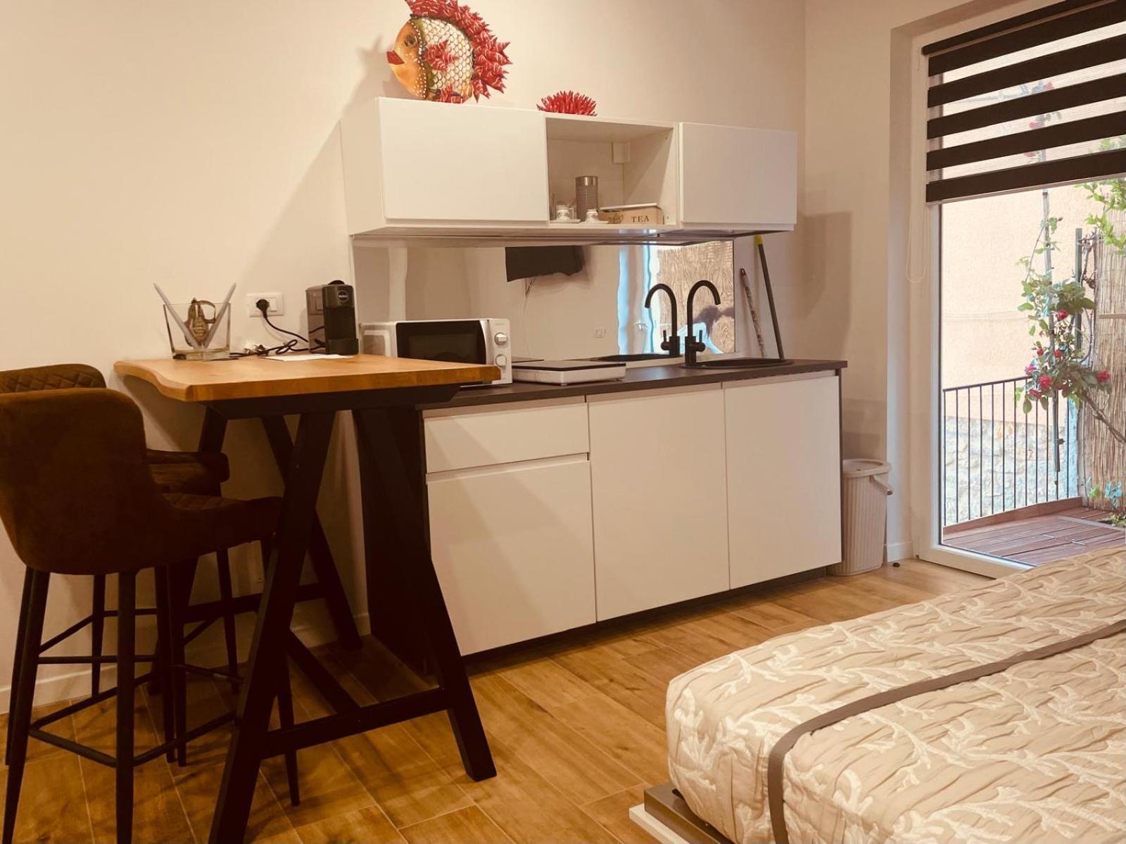 Casa Vacanze Ibiscus Портовенере Екстериор снимка