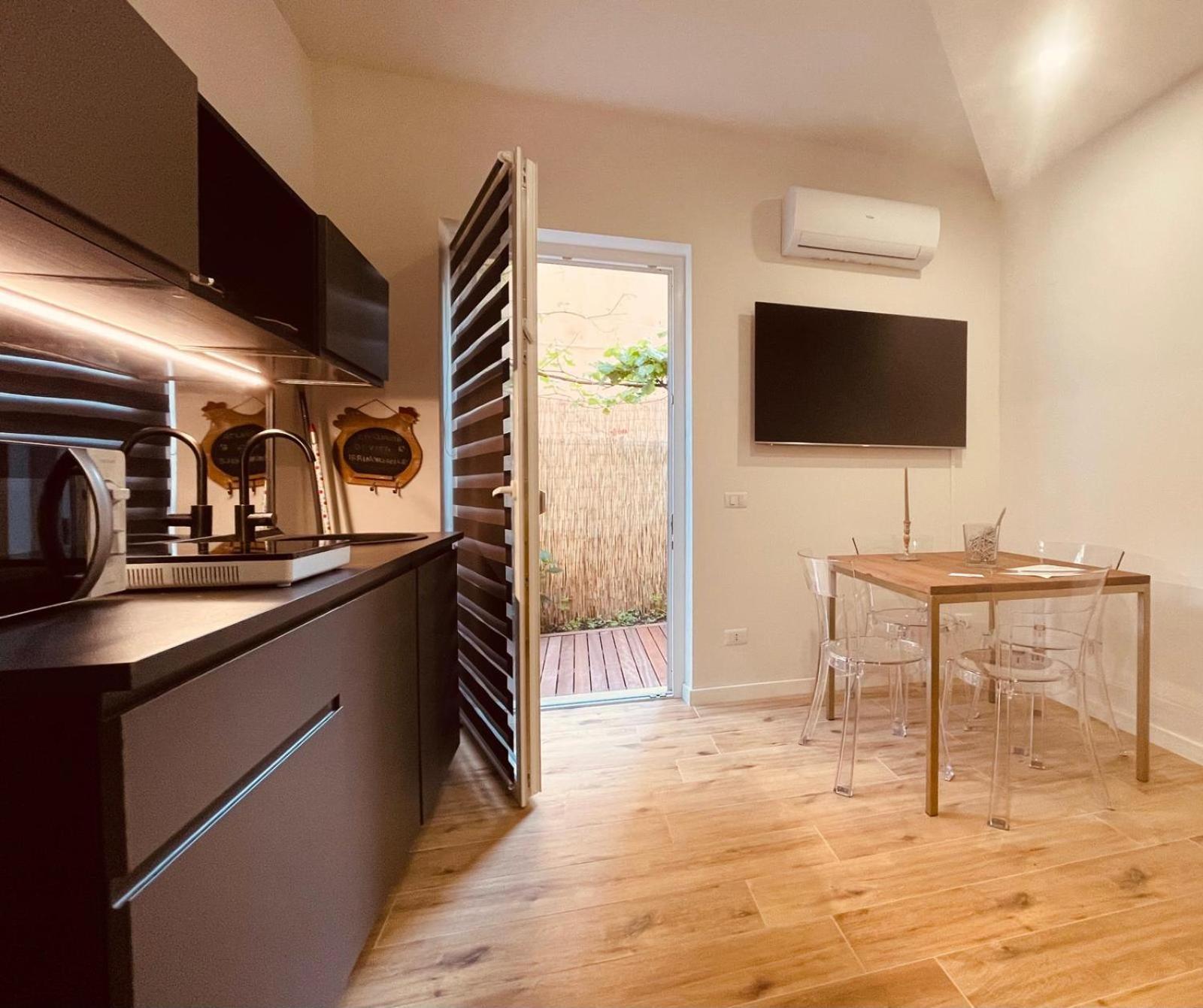 Casa Vacanze Ibiscus Портовенере Екстериор снимка